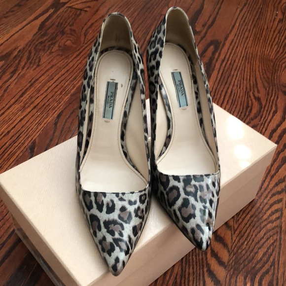 Prada shoes - Picture 2 of 7
